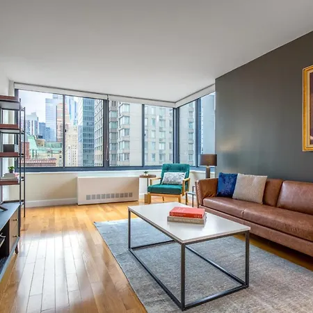 Midtown 1Br W Pool Gym Parking Nr Times Sq Nyc-378 Apartment